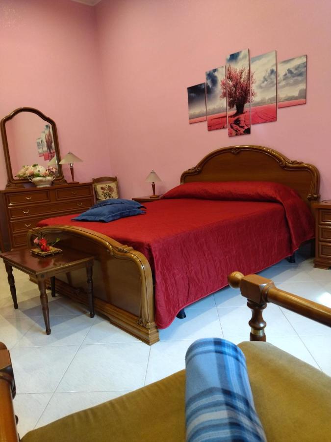 Nonno Ciccio Apartment Lizzano  Kültér fotó